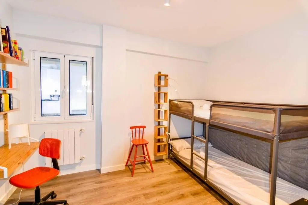 Comodo Apartamento En Puertochico, Cerca De Todo. Santander